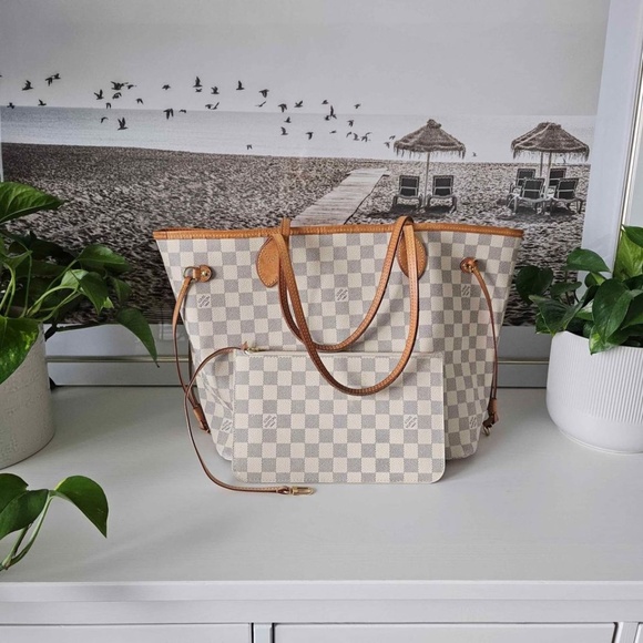 Louis Vuitton Neverfull MM - Damier Azur with Pouch - Picture 1 of 10